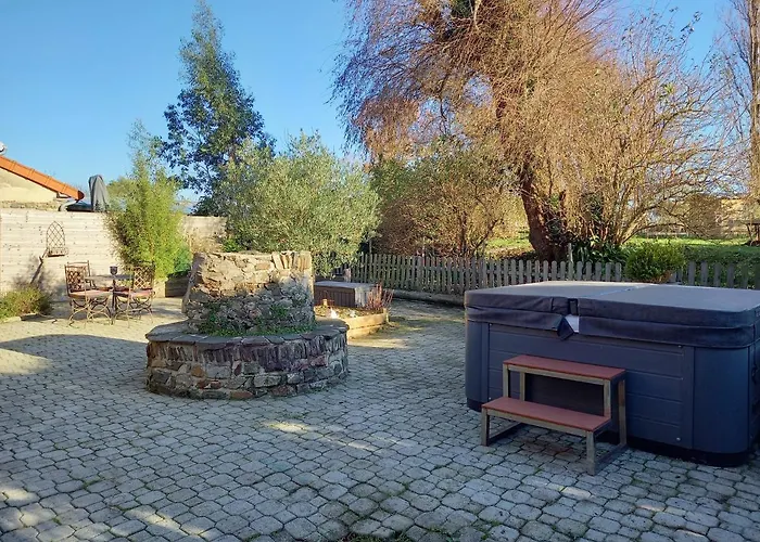 Holiday home Le Hamelinet Surville (Manche)